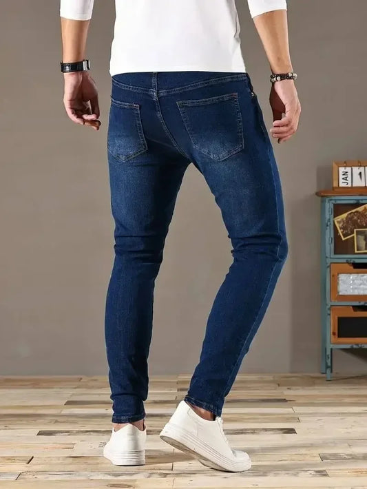 Men's Slim Fit Denim Jeans - Classic Straight Leg