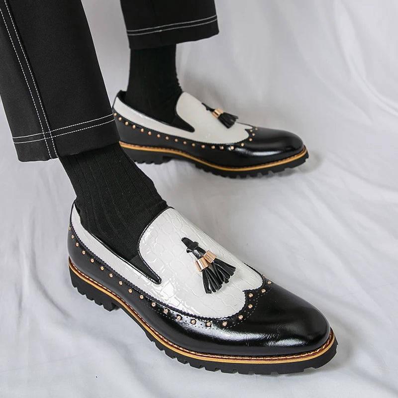 2025 New Styles Luxury Design Customize Genuine Leather Italian Men Dress Shoes Wedding Party Shoes Patent Leather Formal Shoes