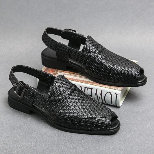 Sandal Men's 2026 Trending Products Hot Selling Genuine Leather Slippers Breathable Men's Summer Flat Sandals Walking Style