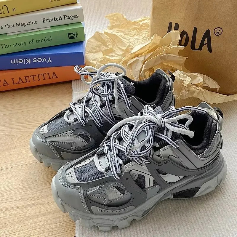 Luxury Design Sneakers for Man Fashion New Men's Chunky Sneakers Male Female Dad Shoes Trendy Girls Boys Casual Sports Shoes
