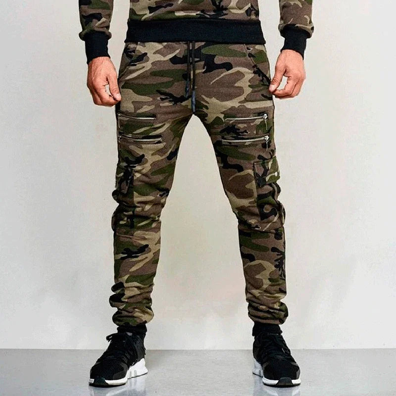Men's Camouflage Cargo Joggers - Loose Fit Harem Pants with Pockets