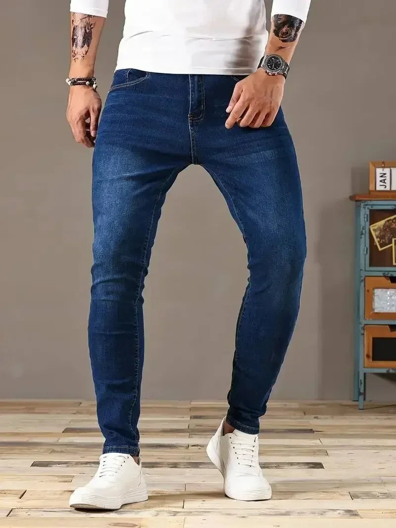 Men's Slim Fit Denim Jeans - Classic Straight Leg