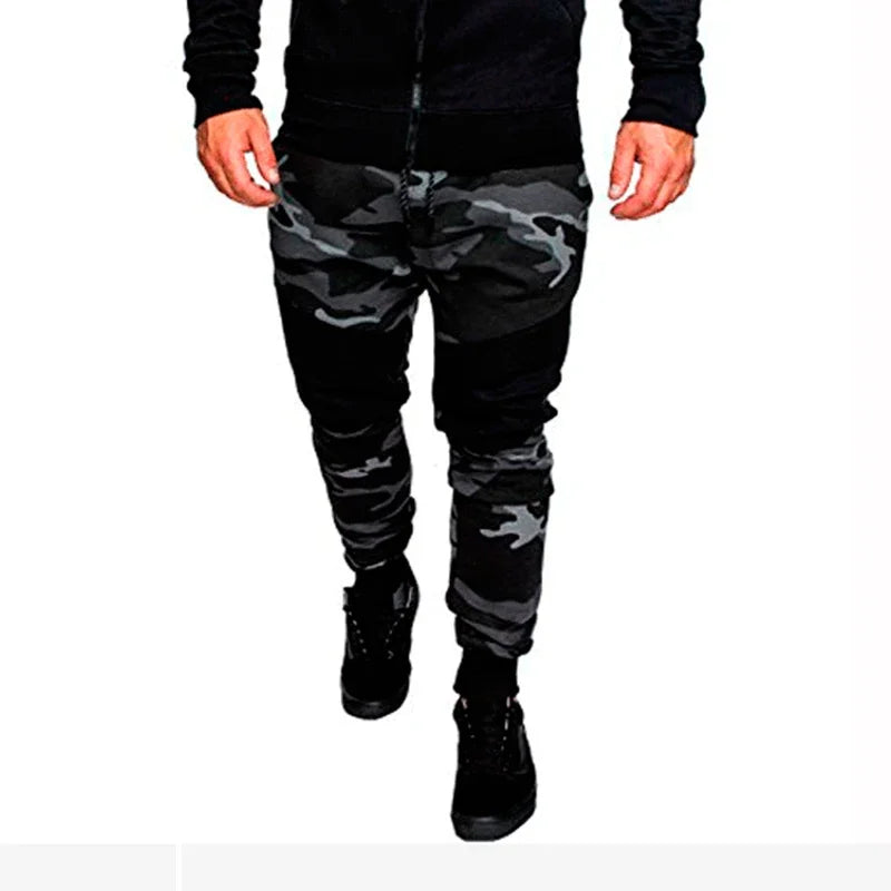 Men's Camouflage Cargo Joggers - Loose Fit Harem Pants with Pockets